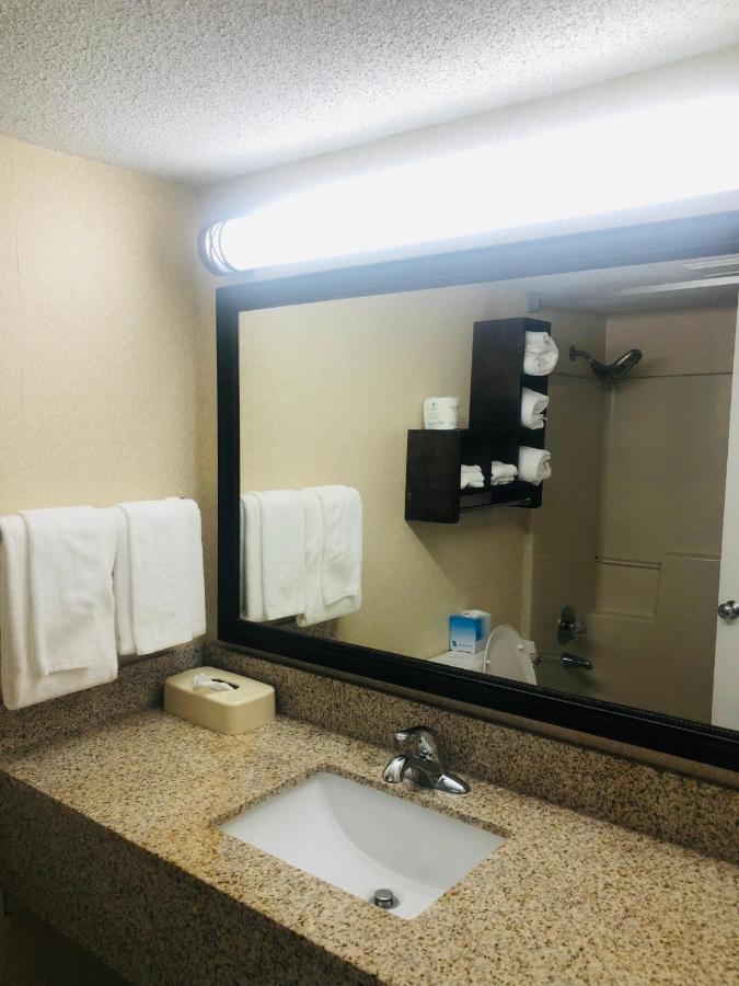 Quail Inn And Suites - เมอร์เทิลบีช ภายนอก รูปภาพ